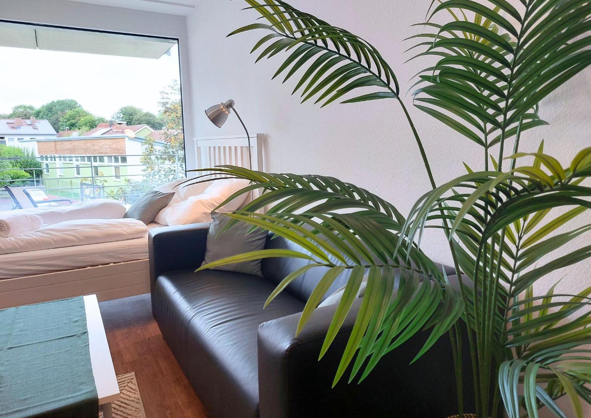 Rooftop Apartments - Modernes Studioapartment Fuer 3 Personen Langenau Buitenkant foto